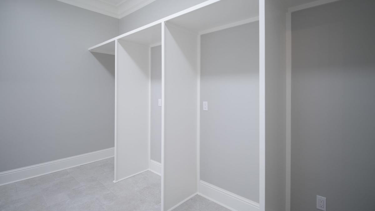 22090 Dale Road-125